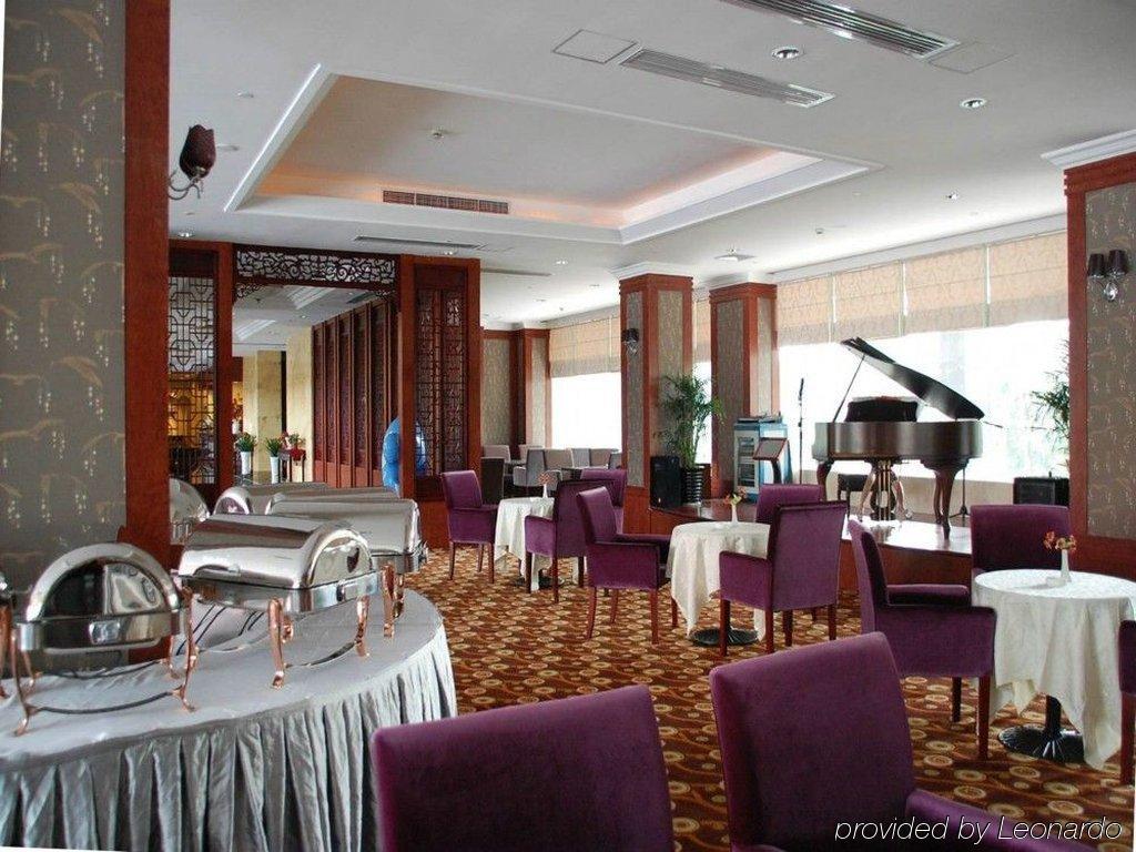 Yitel Khách sạn